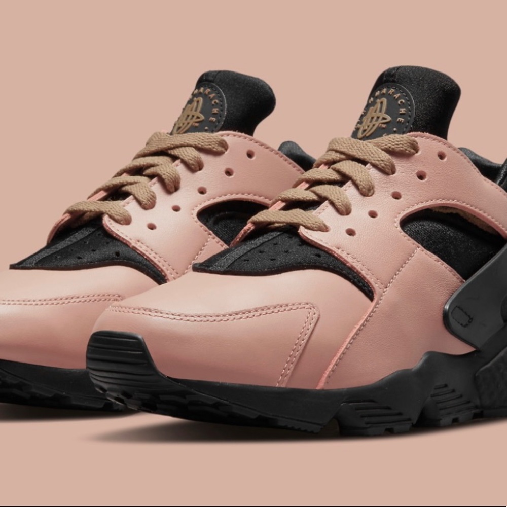 Toadstool' Nike Air Huaraches